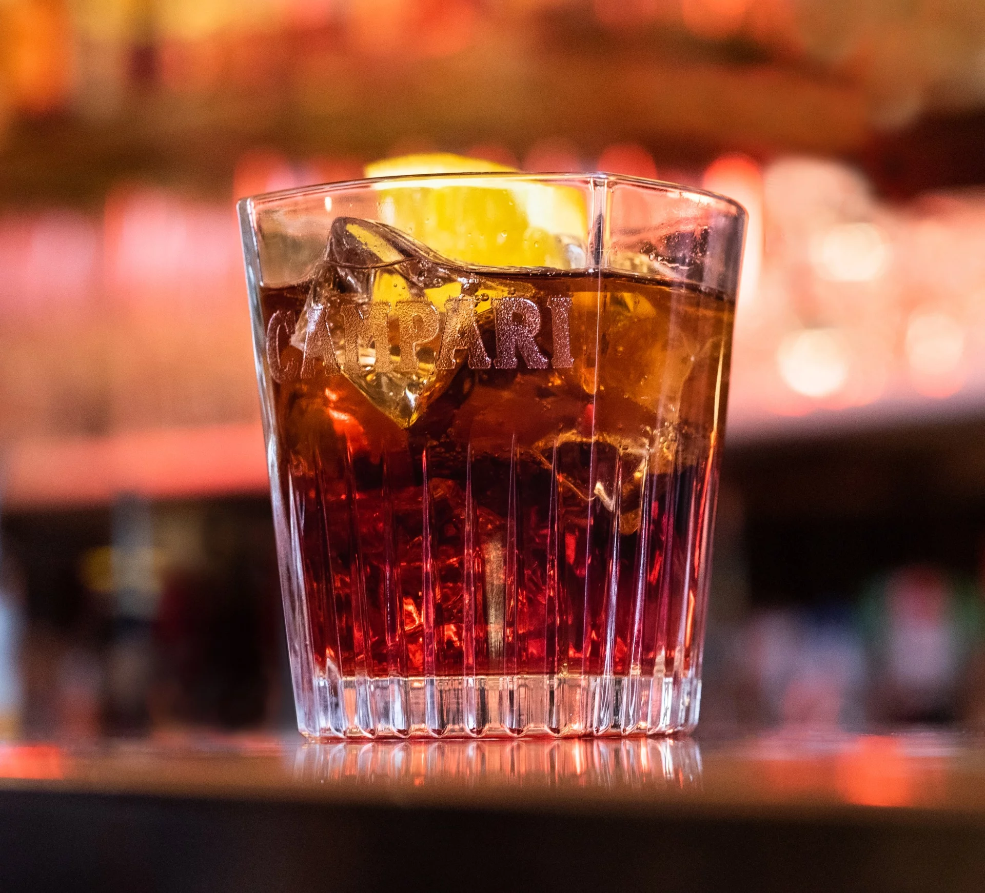 How to Make a Negroni Sbagliato: Ingredients and Recipe | Campari